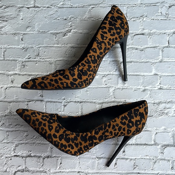 ZARA | Leopard print pointed stilettos - Picture 8 of 10